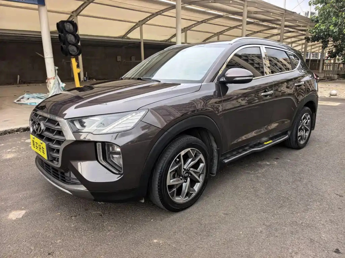 HYUNDAI TUCSON  2019