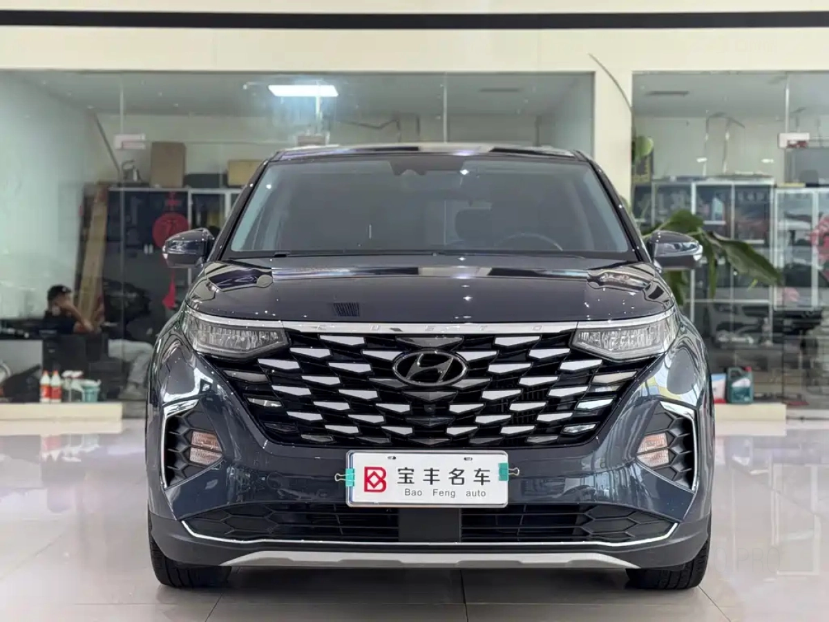 HYUNDAI &#24211;&#26031;&#36884;