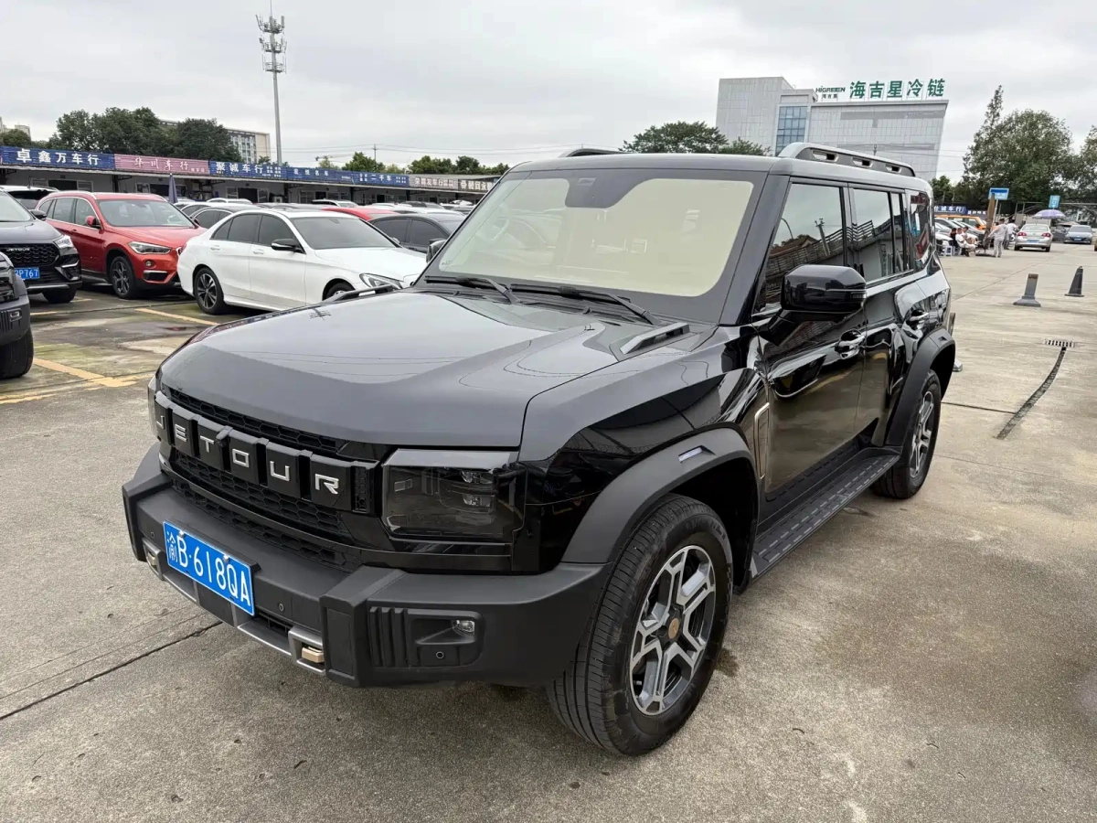 JETOUR 旅行者  2025