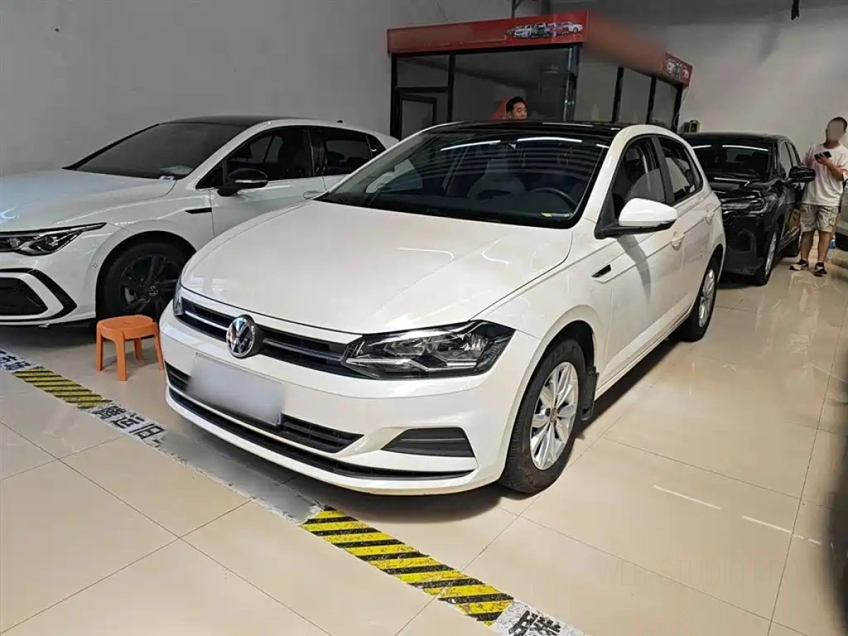 VOLKSWAGEN POLO  2019