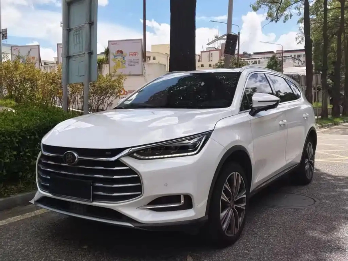 BYD TANG  2018