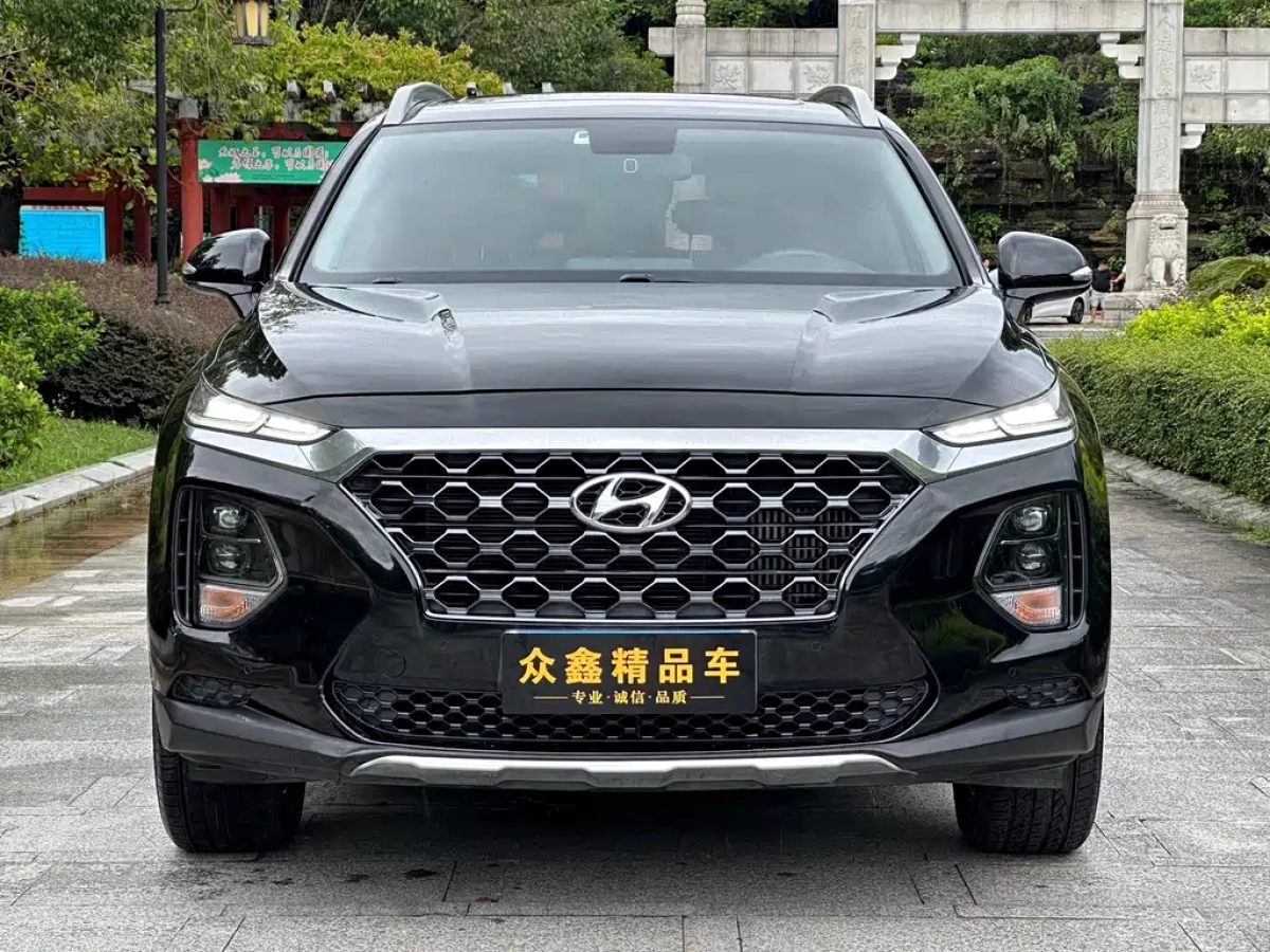 HYUNDAI SANTAFE