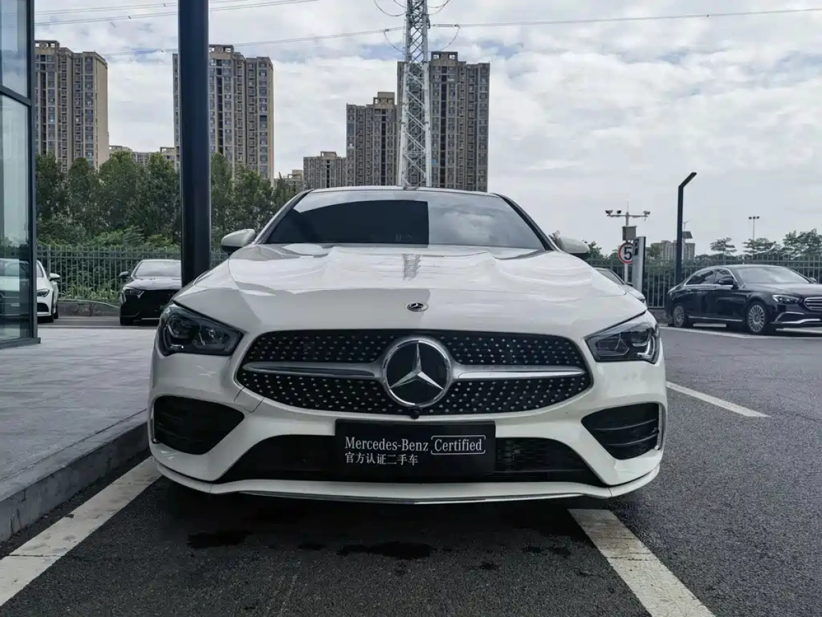 MERCEDES BENZ CLA