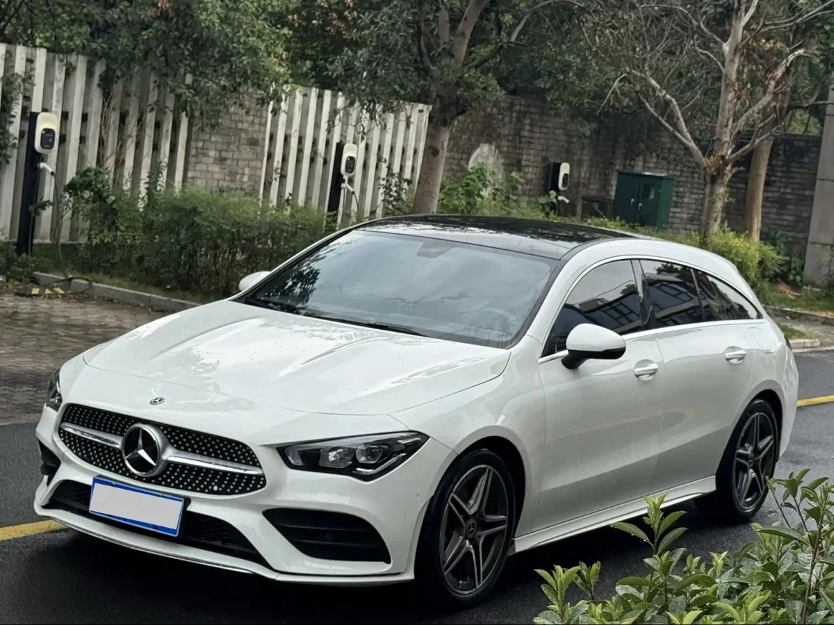 MERCEDES BENZ CLA  2022