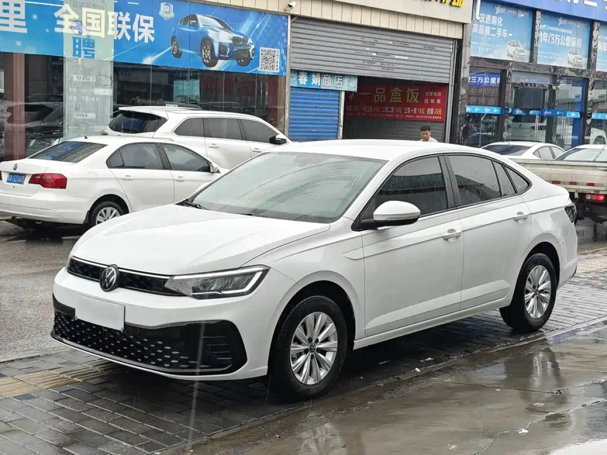 VOLKSWAGEN LAVIDA  2025
