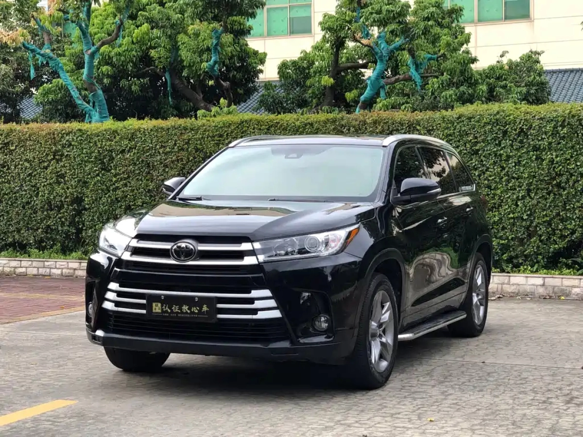 TOYOTA HIGHLANDER  2021