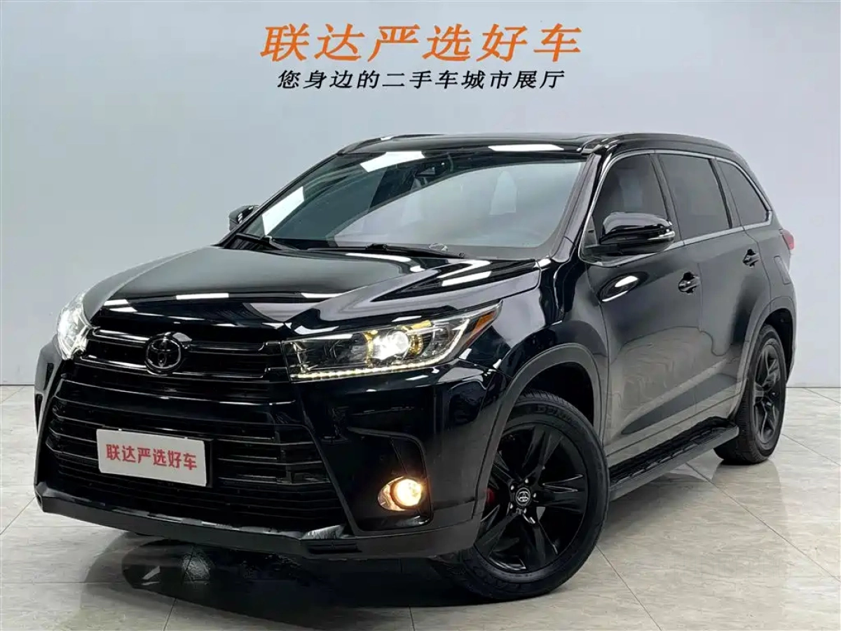 TOYOTA HIGHLANDER  2021