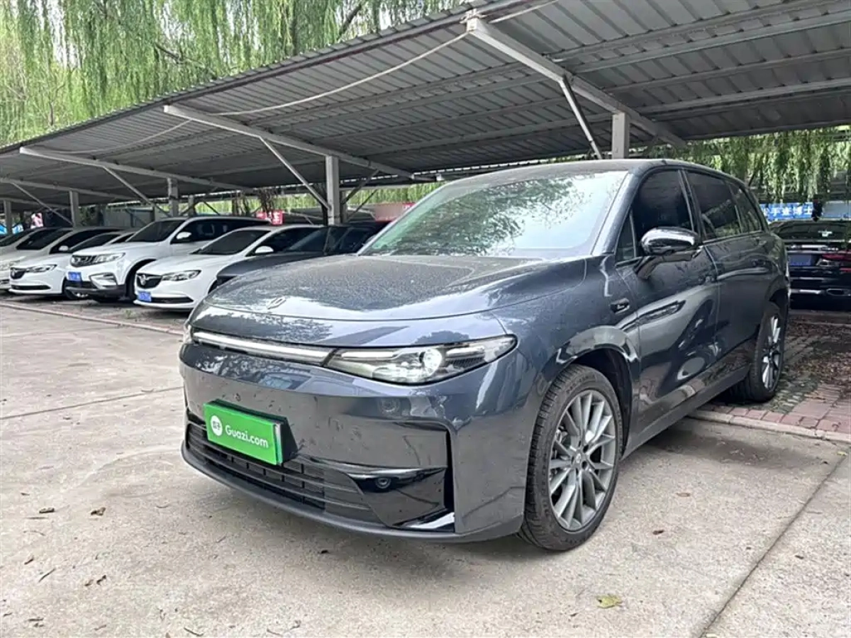 LEAPMOTOR C10  2024