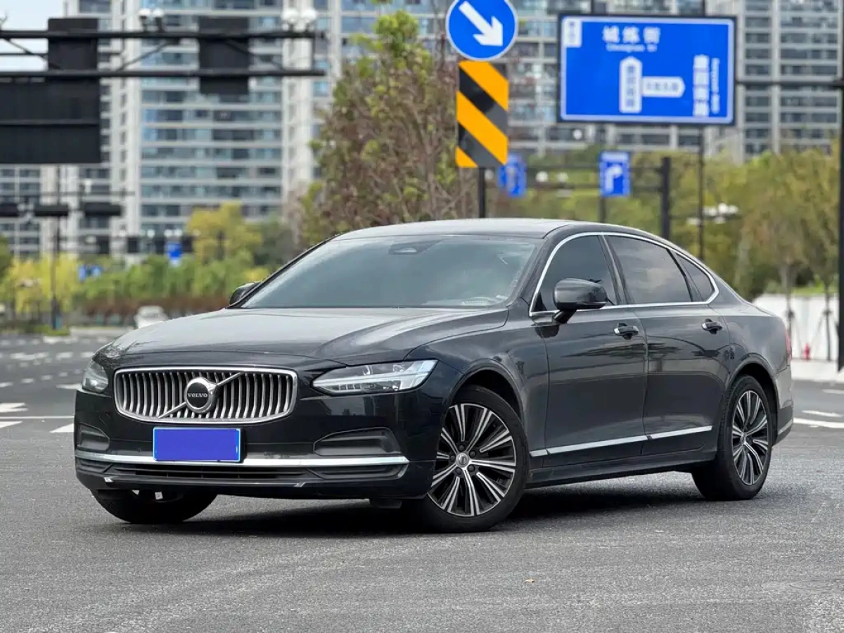 VOLVO S90  2022