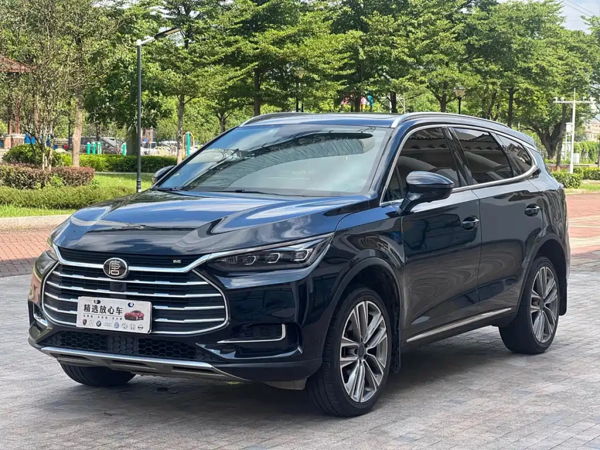 BYD TANG  2019