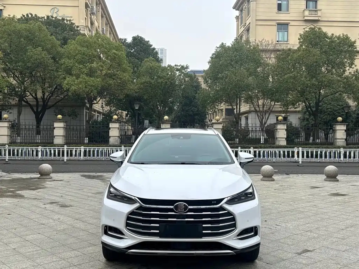 BYD TANG