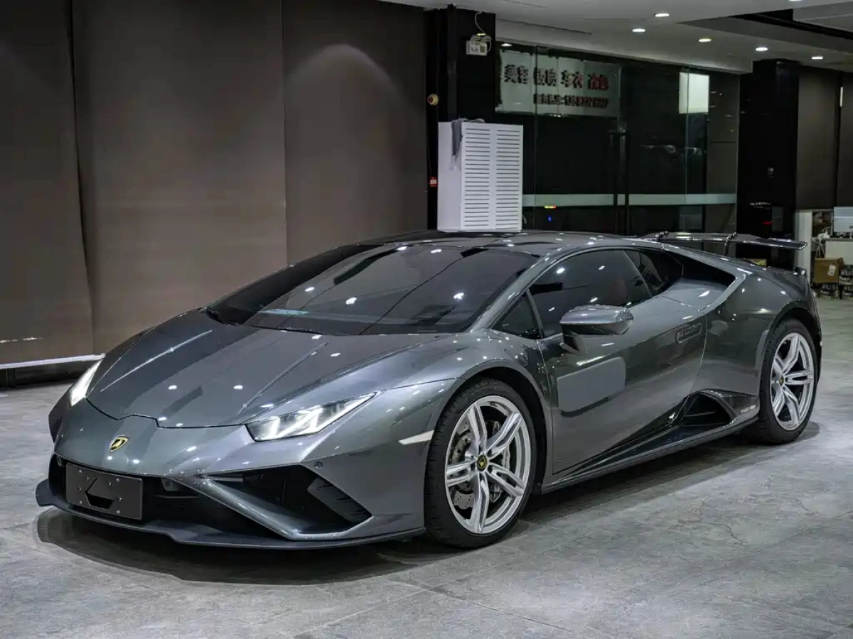LAMBORGHINI HURACAN  2020