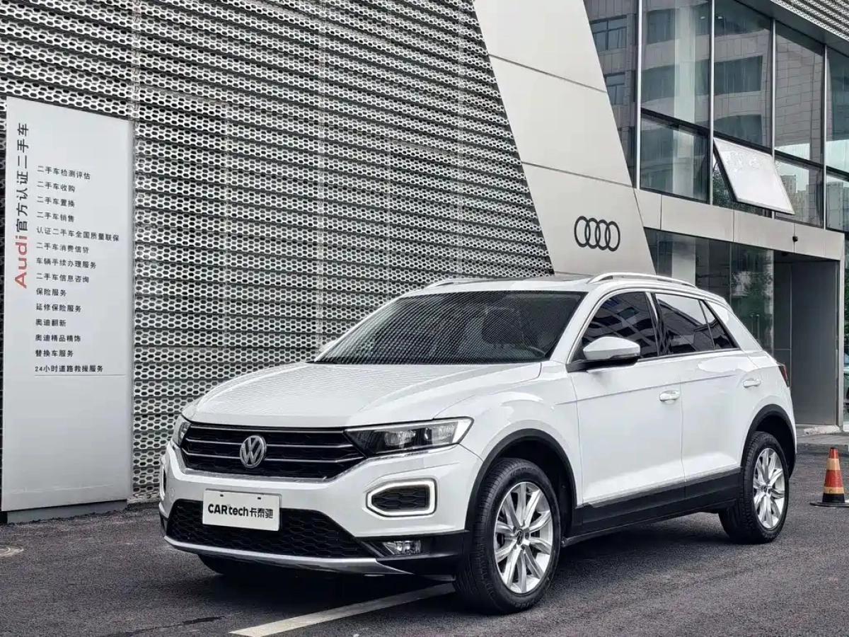 VOLKSWAGEN T-ROC TANGE  2021