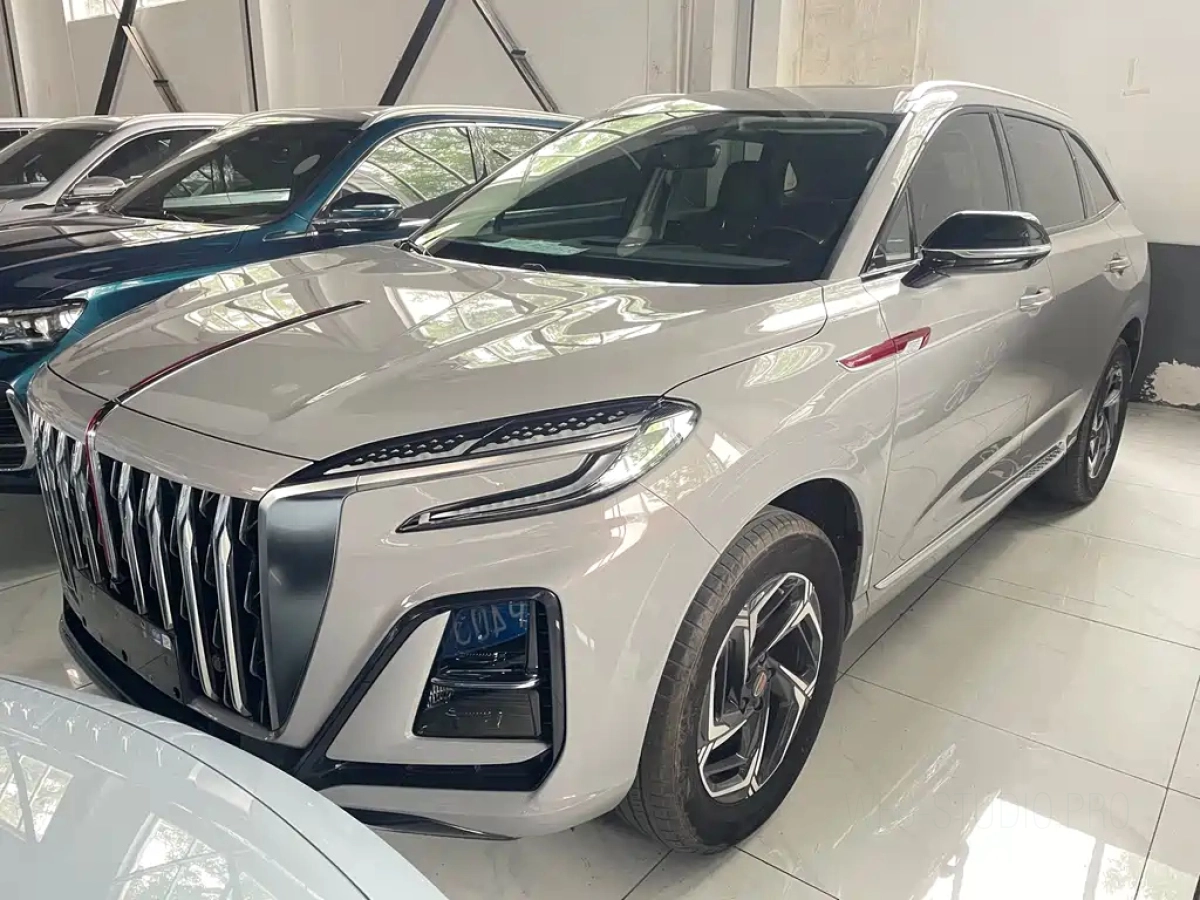 HONGQI HS3  2023