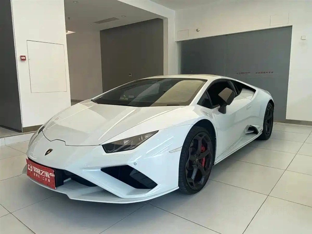 LAMBORGHINI HURAC&AACUTE;N  2020