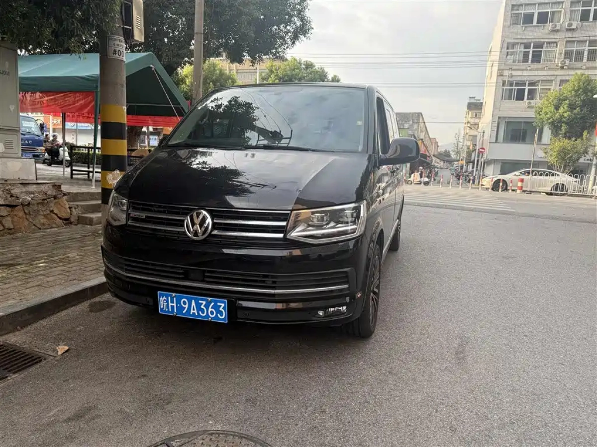 VOLKSWAGEN MULTIVAN  2019