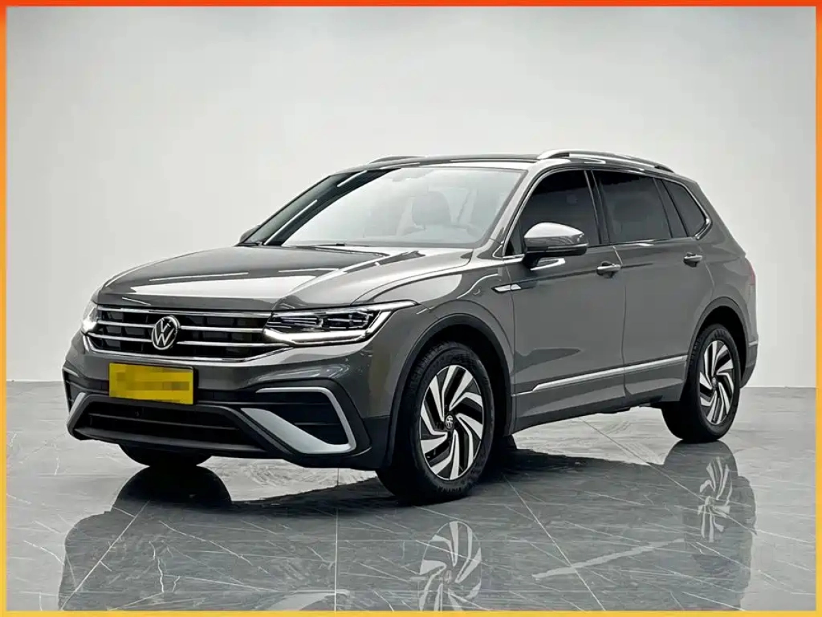 VOLKSWAGEN TIGUAN L  2024