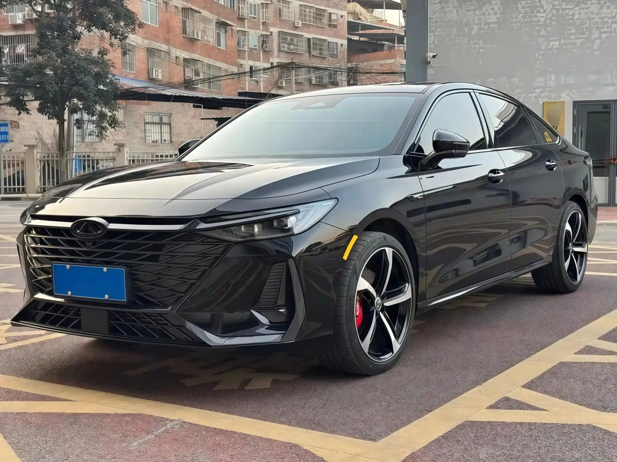 CHERY ARRIZO 8  2025