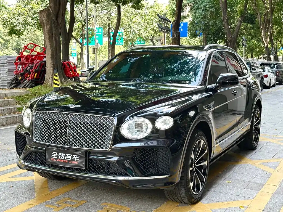 BENTLEY BENTAYGA  2021