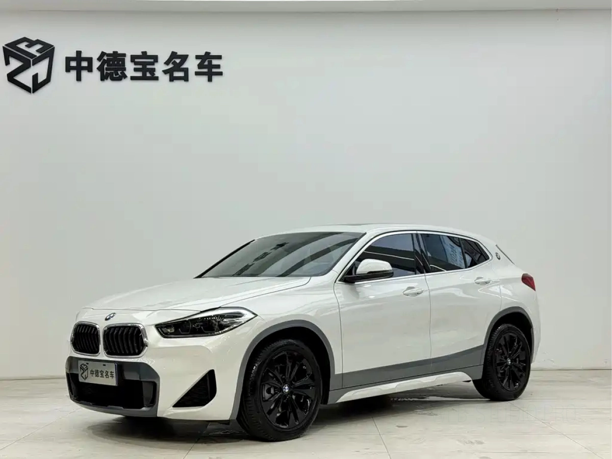 BMW X2  2021