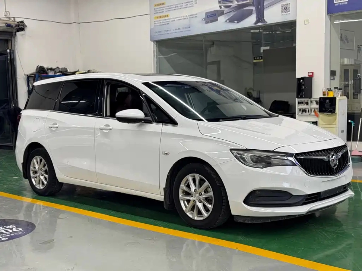 BUICK GL6  2018