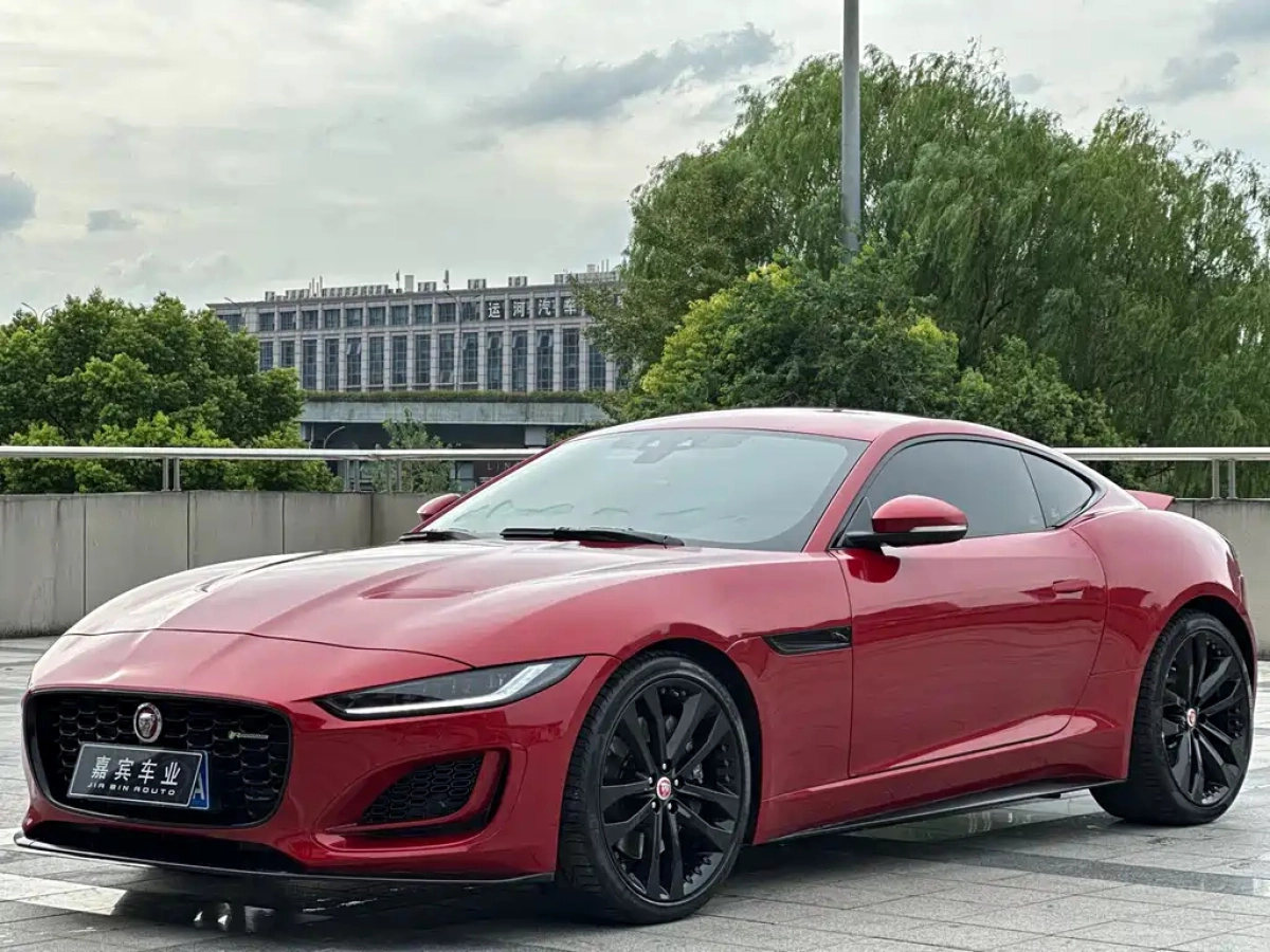 JAGUAR F-TYPE  2023