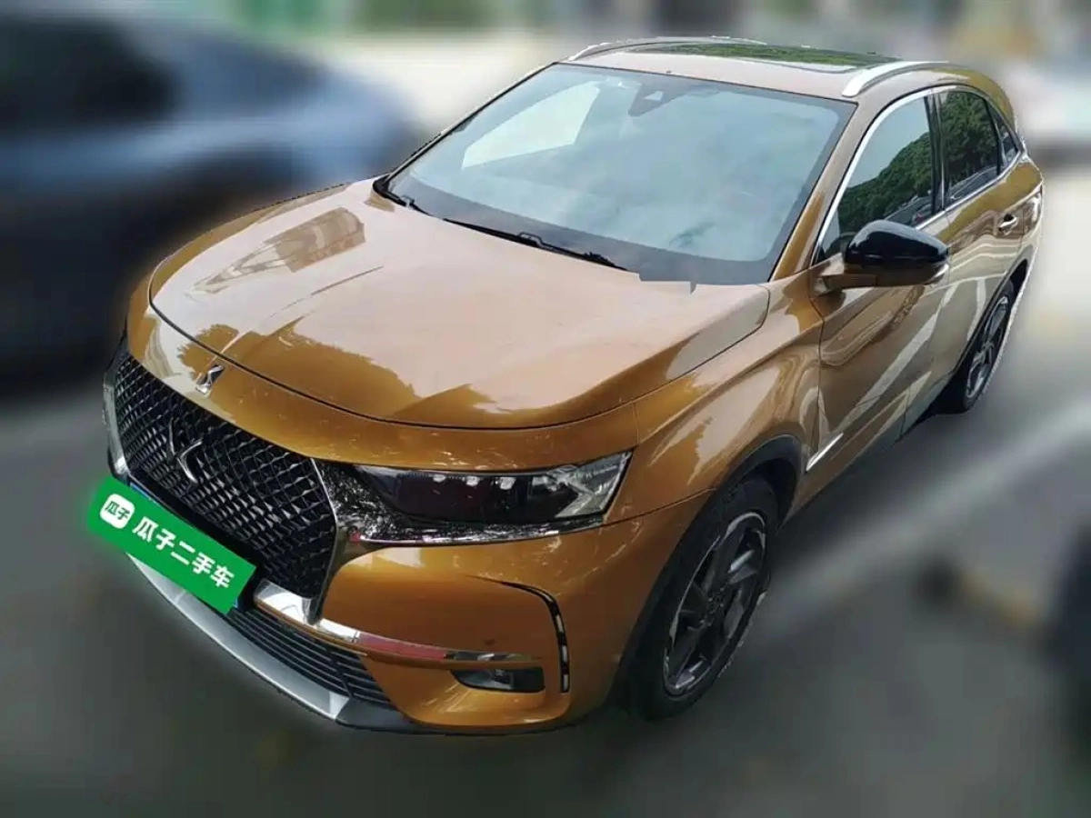 DS 7  2018