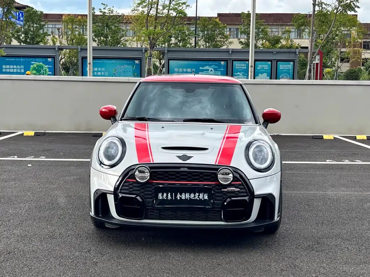 MINI JCW