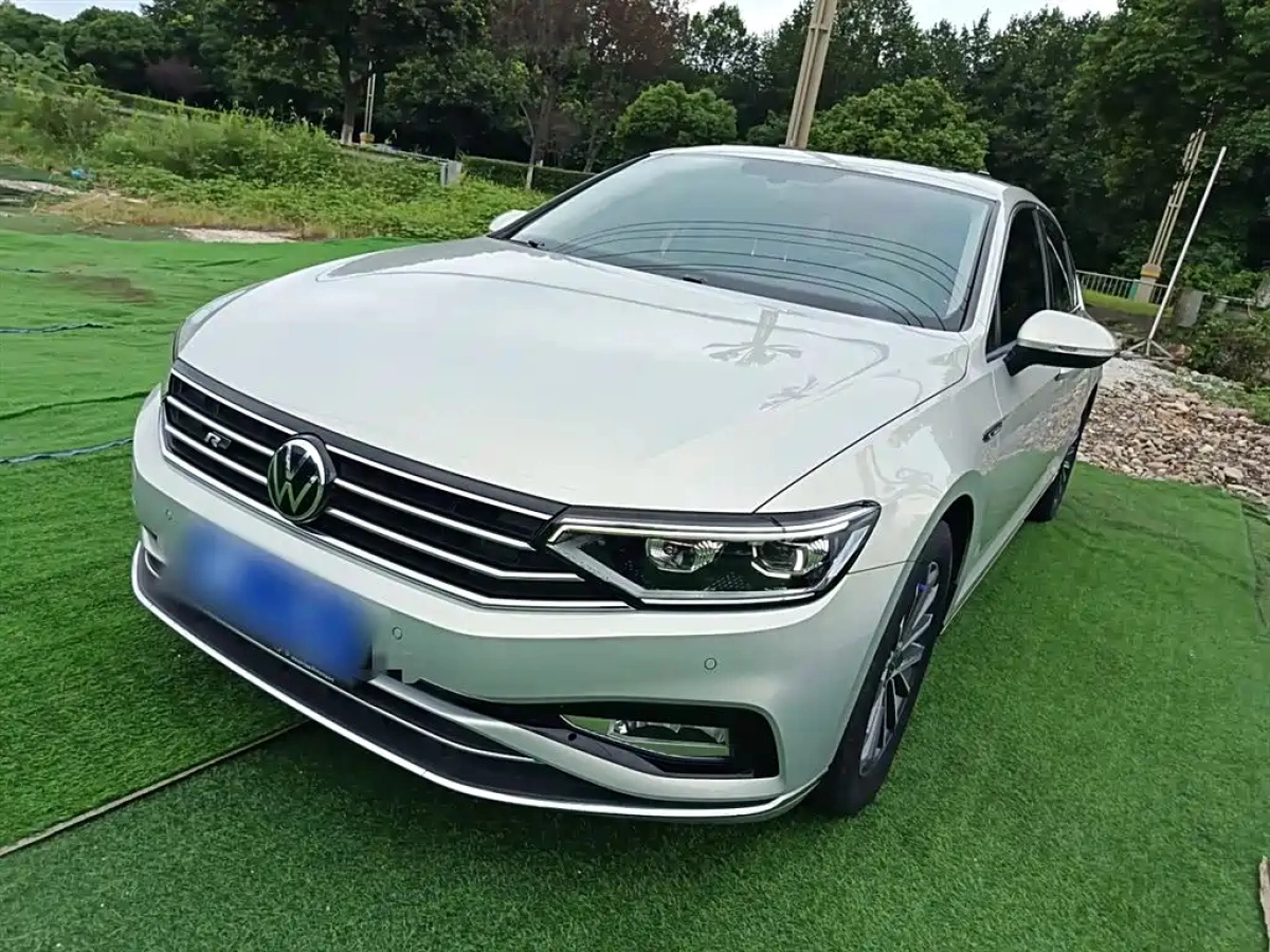 VOLKSWAGEN MAGOTAN  2020