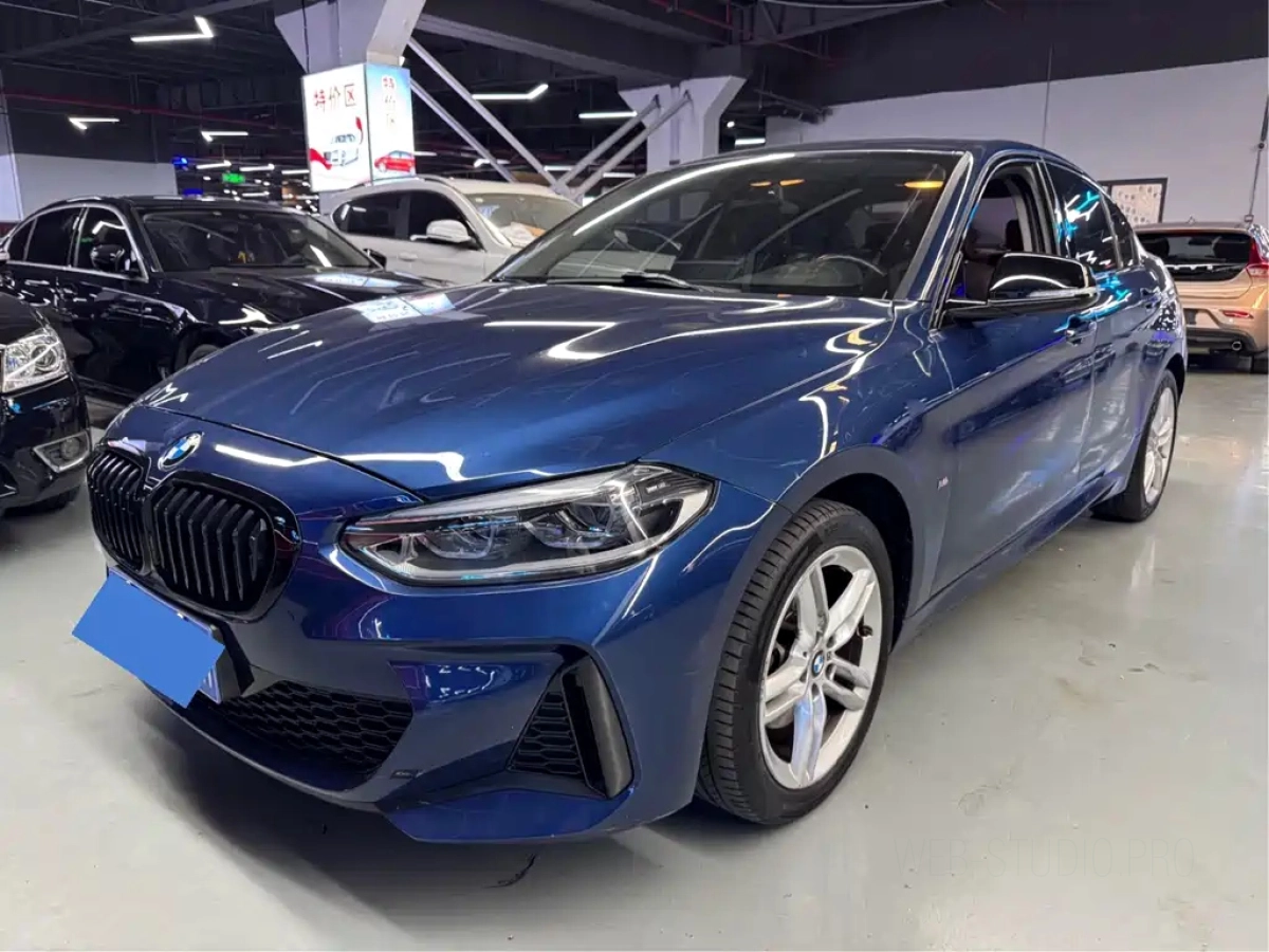 BMW 1-SERIES  2021