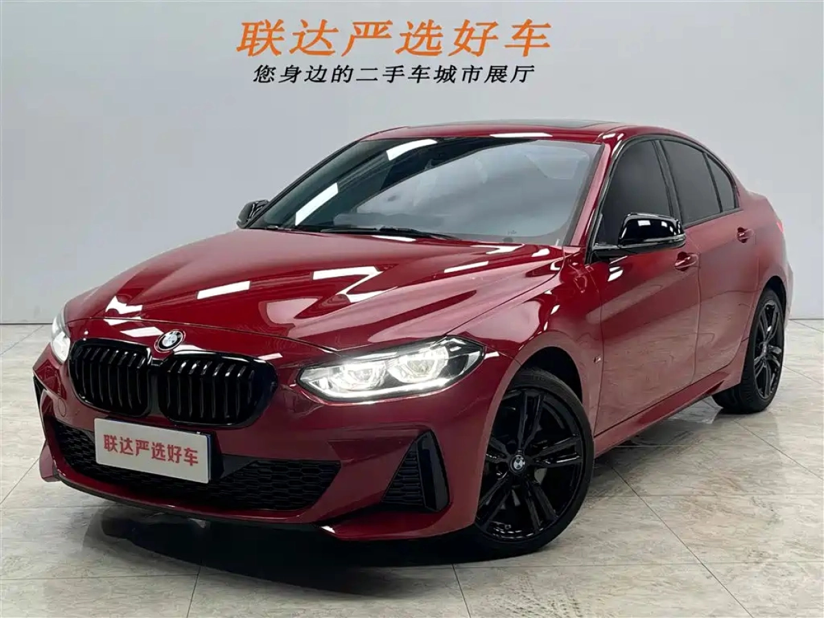 BMW 1-SERIES  2021