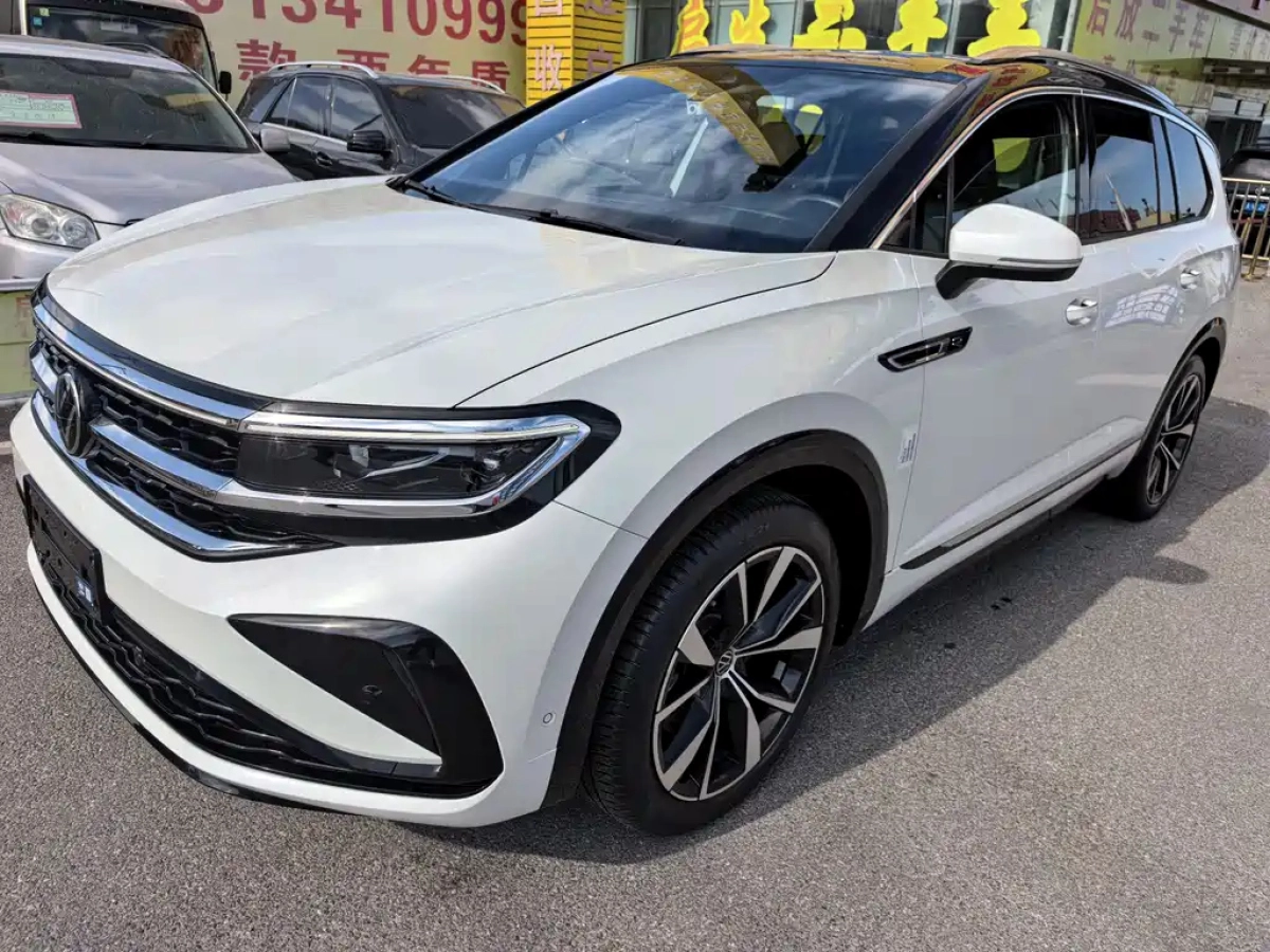 VOLKSWAGEN TALAGON  2022