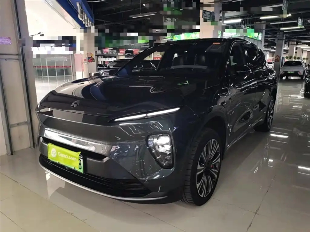 NIO ES8  2023
