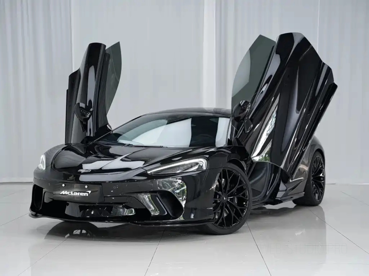 MCLAREN GT  2023