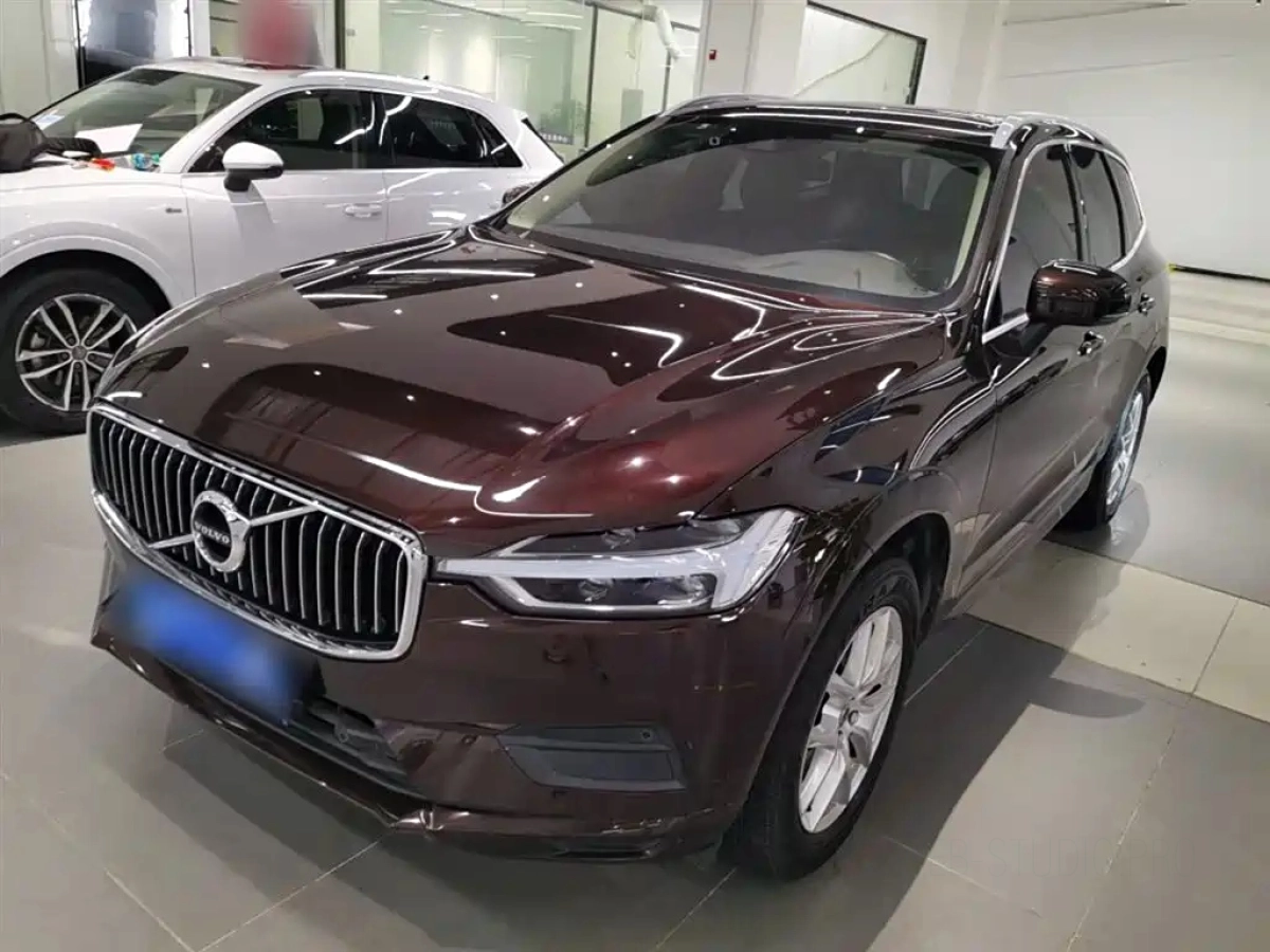 VOLVO XC60  2019