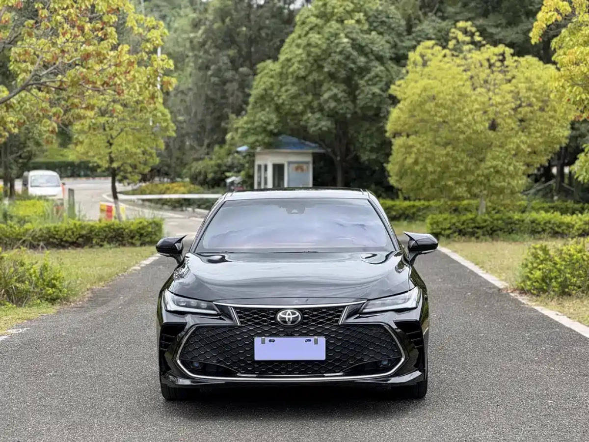 TOYOTA AVALON