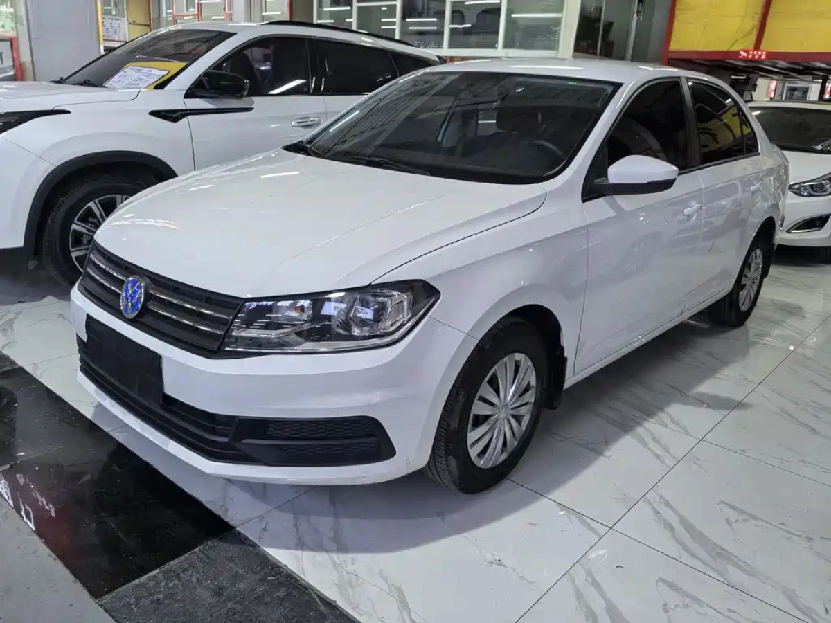 VOLKSWAGEN SANTANA  2021