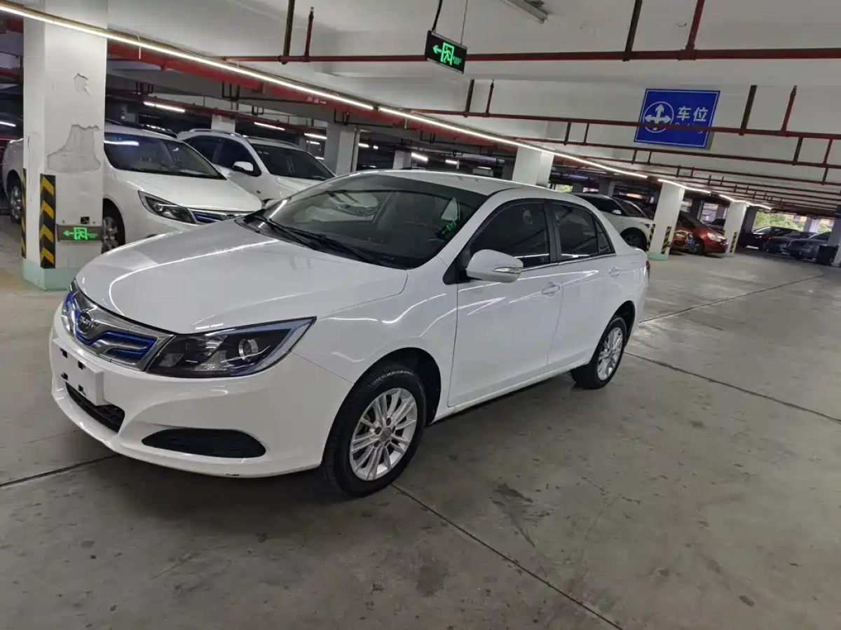 BYD E5  2018
