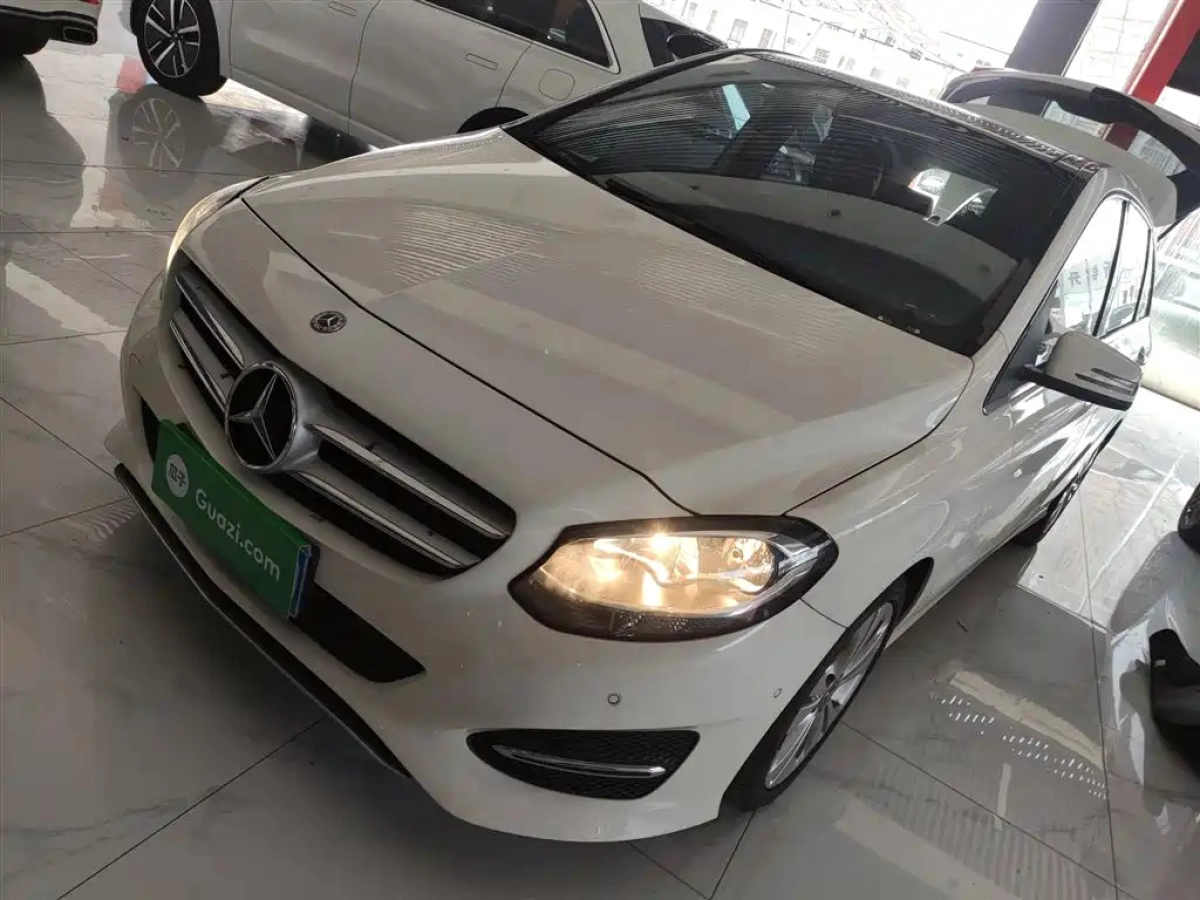 MERCEDES BENZ B-CLASS  2018