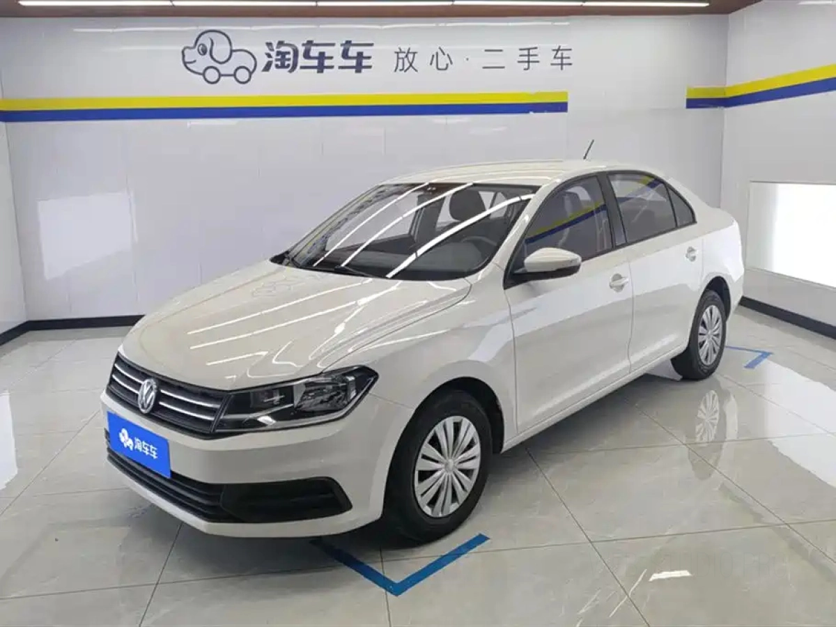 VOLKSWAGEN SANTANA  2021