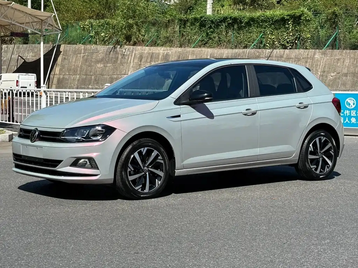 VOLKSWAGEN POLO  2023