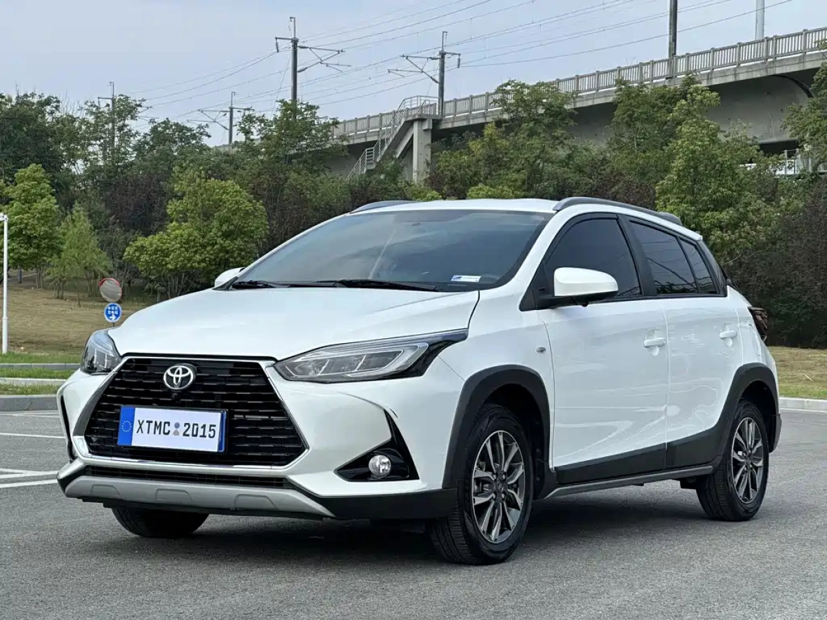 TOYOTA YARIS L DAZZLING  2021