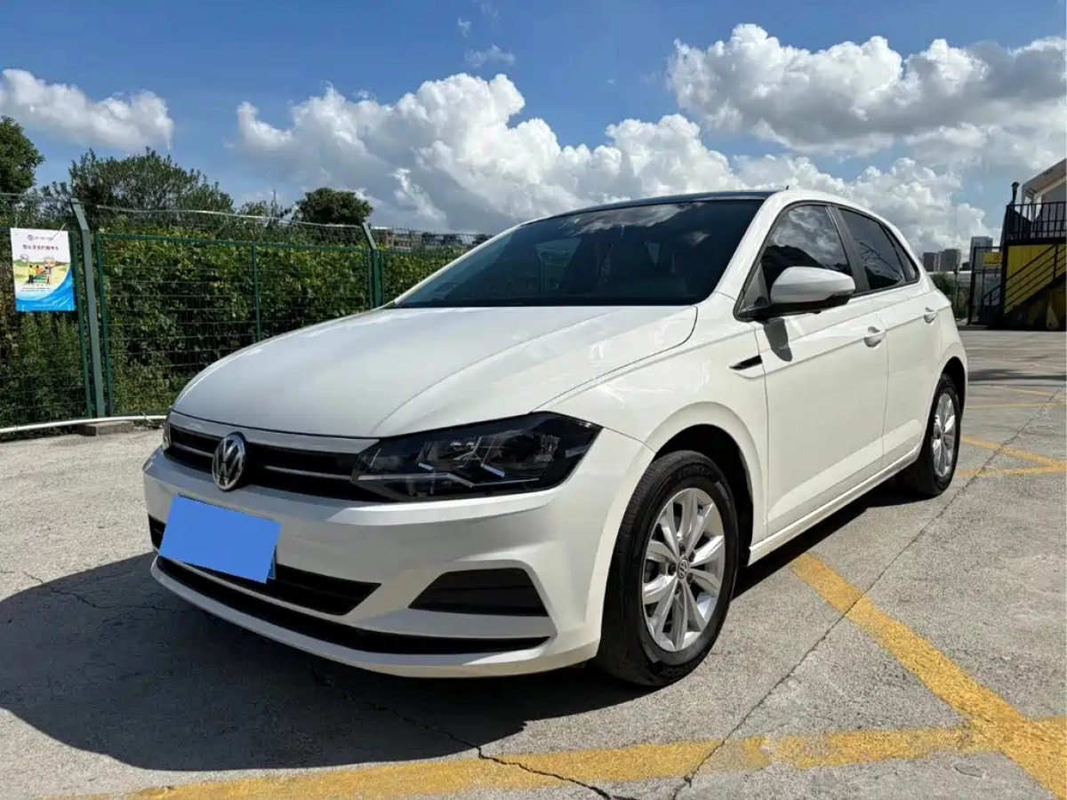 VOLKSWAGEN POLO  2019