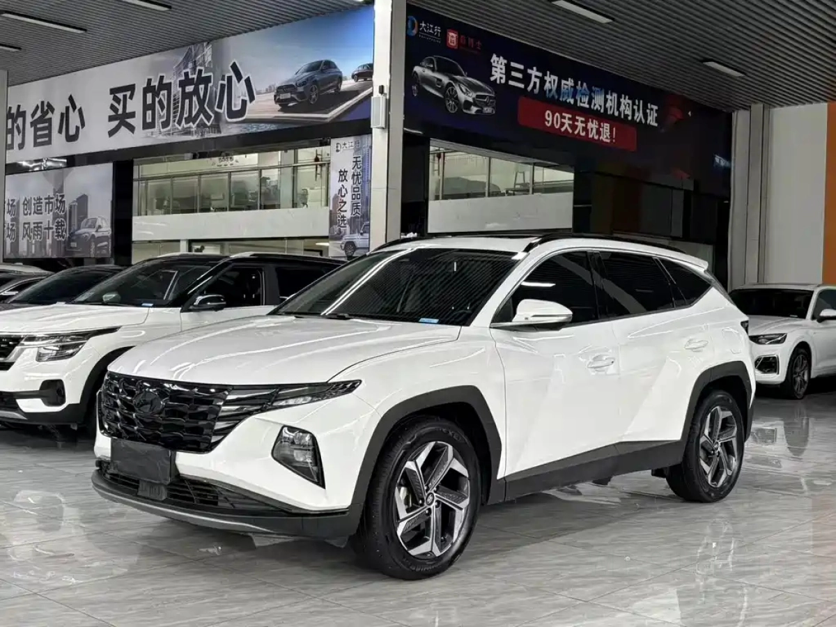 HYUNDAI TUCSON  2021