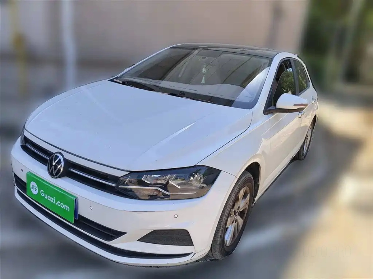 VOLKSWAGEN POLO  2021