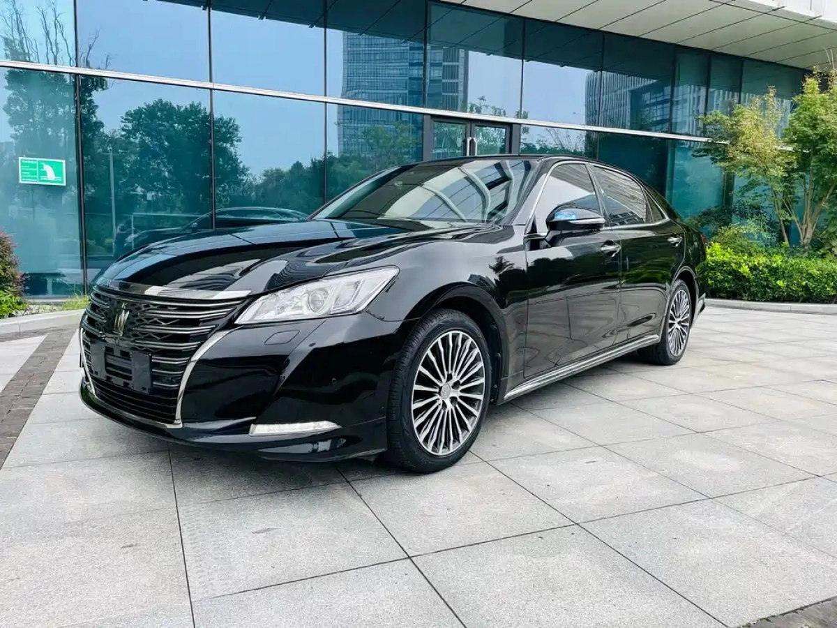 TOYOTA CROWN  2018