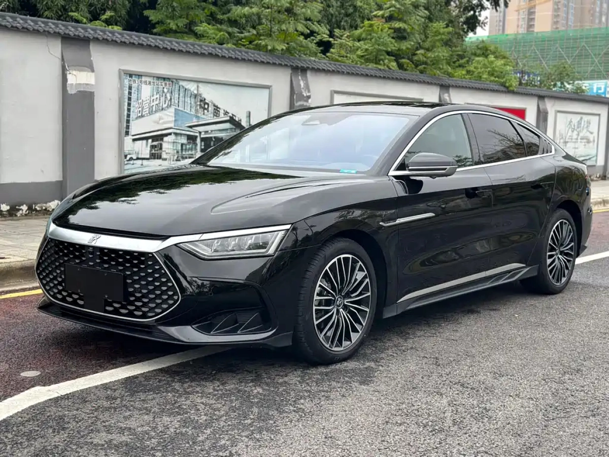BYD HAN  2023