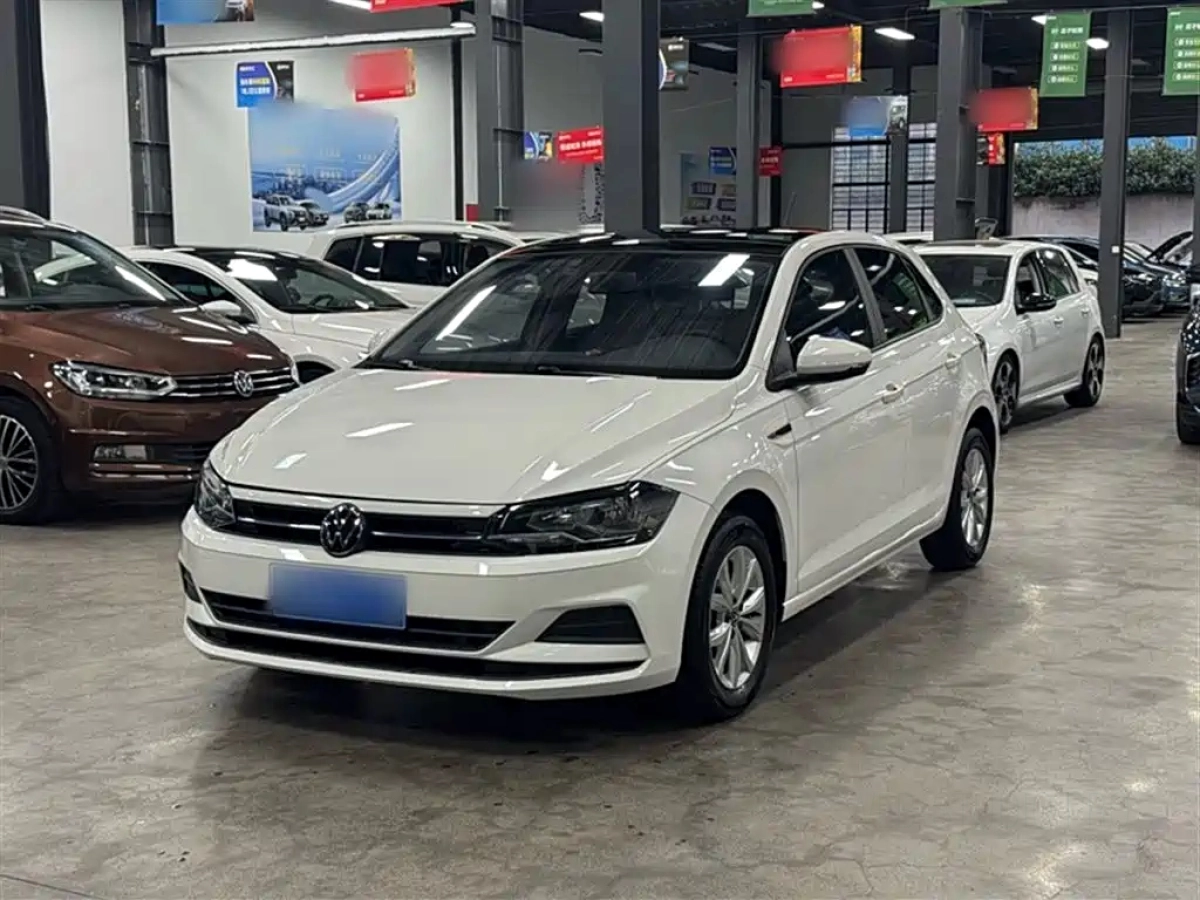 VOLKSWAGEN POLO  2021