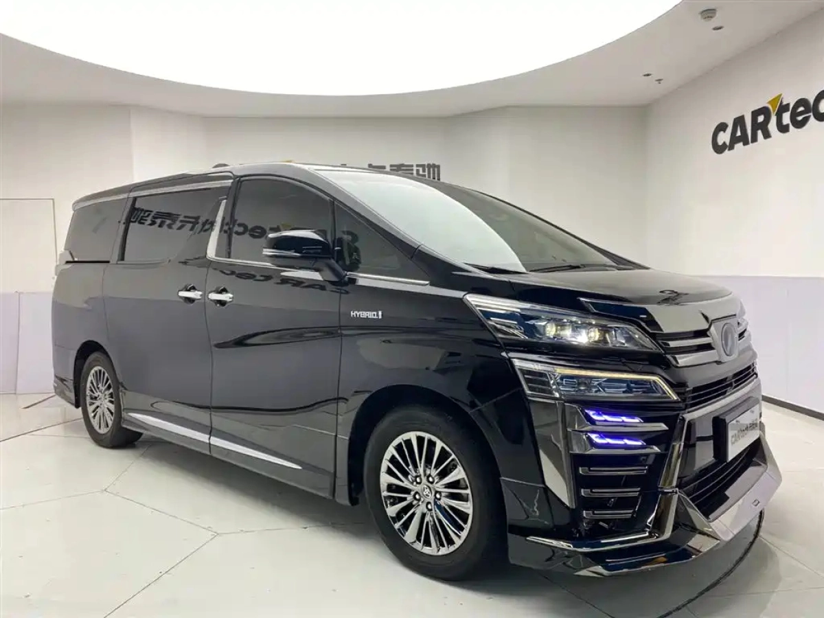 TOYOTA VELLFIRE