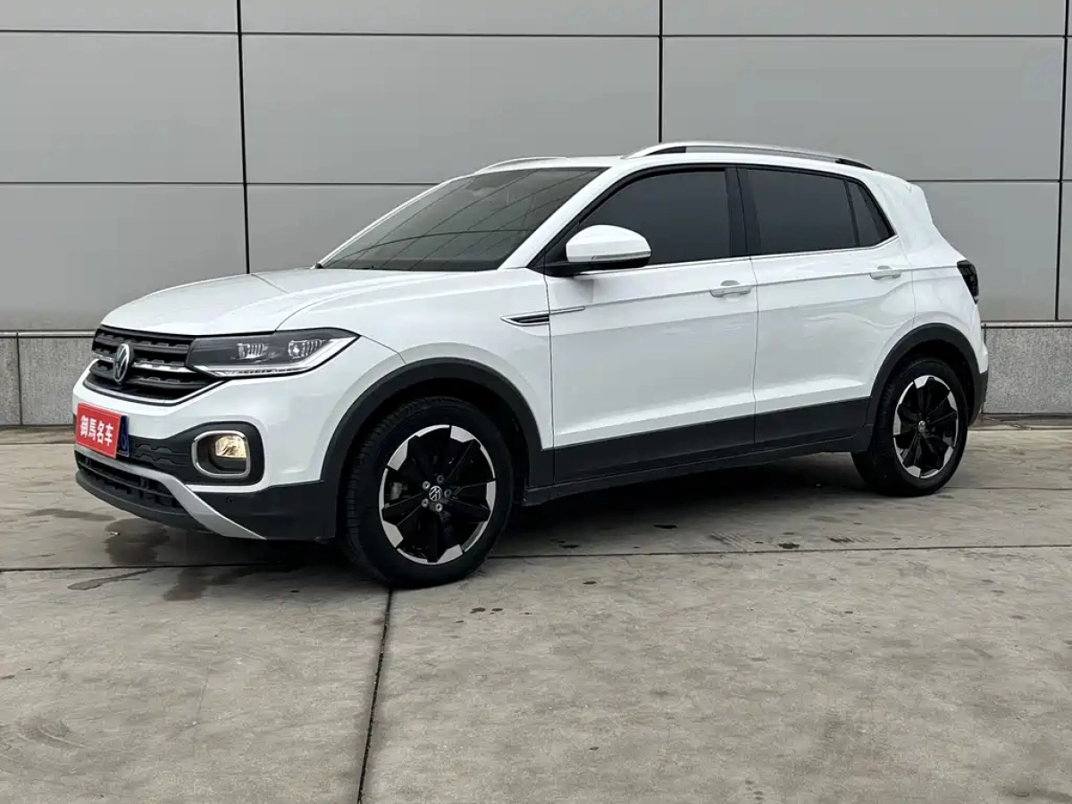 VOLKSWAGEN TACOUA  2021